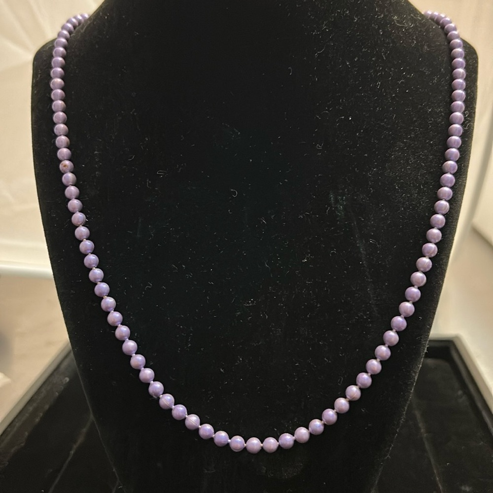 Oops A Daisy Vintage Small Purple Metal Bead
Necklace